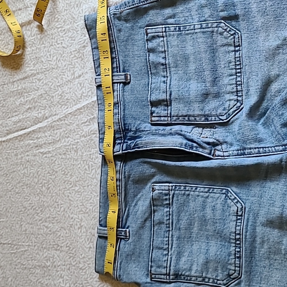Madewell High Rise Shorts - Picture 4 of 4